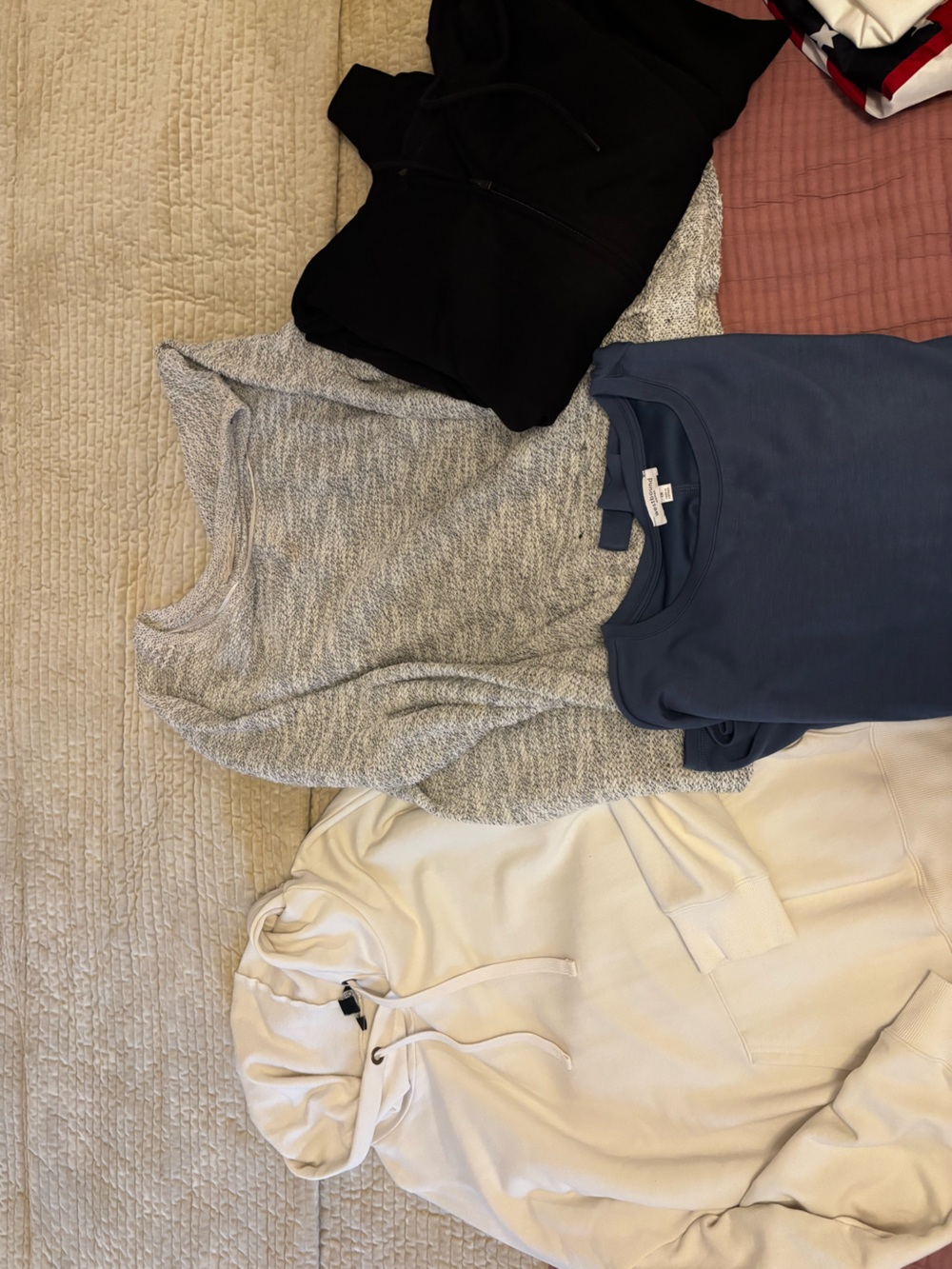 Lot of 4 sweaters, hoodies and zip up. Cute and cozy!